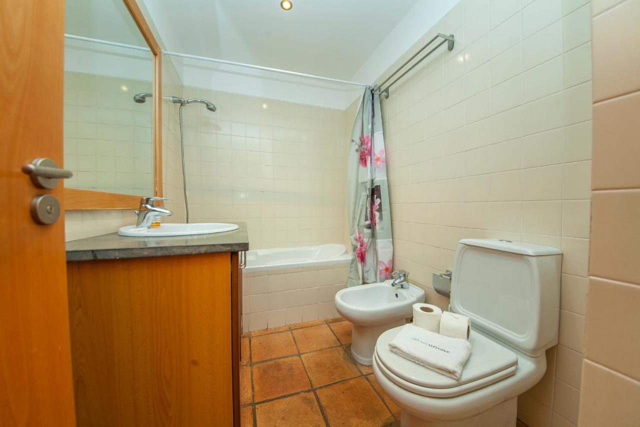 A11 - Marinapark Hill Beach Apartment Lagos Ngoại thất bức ảnh